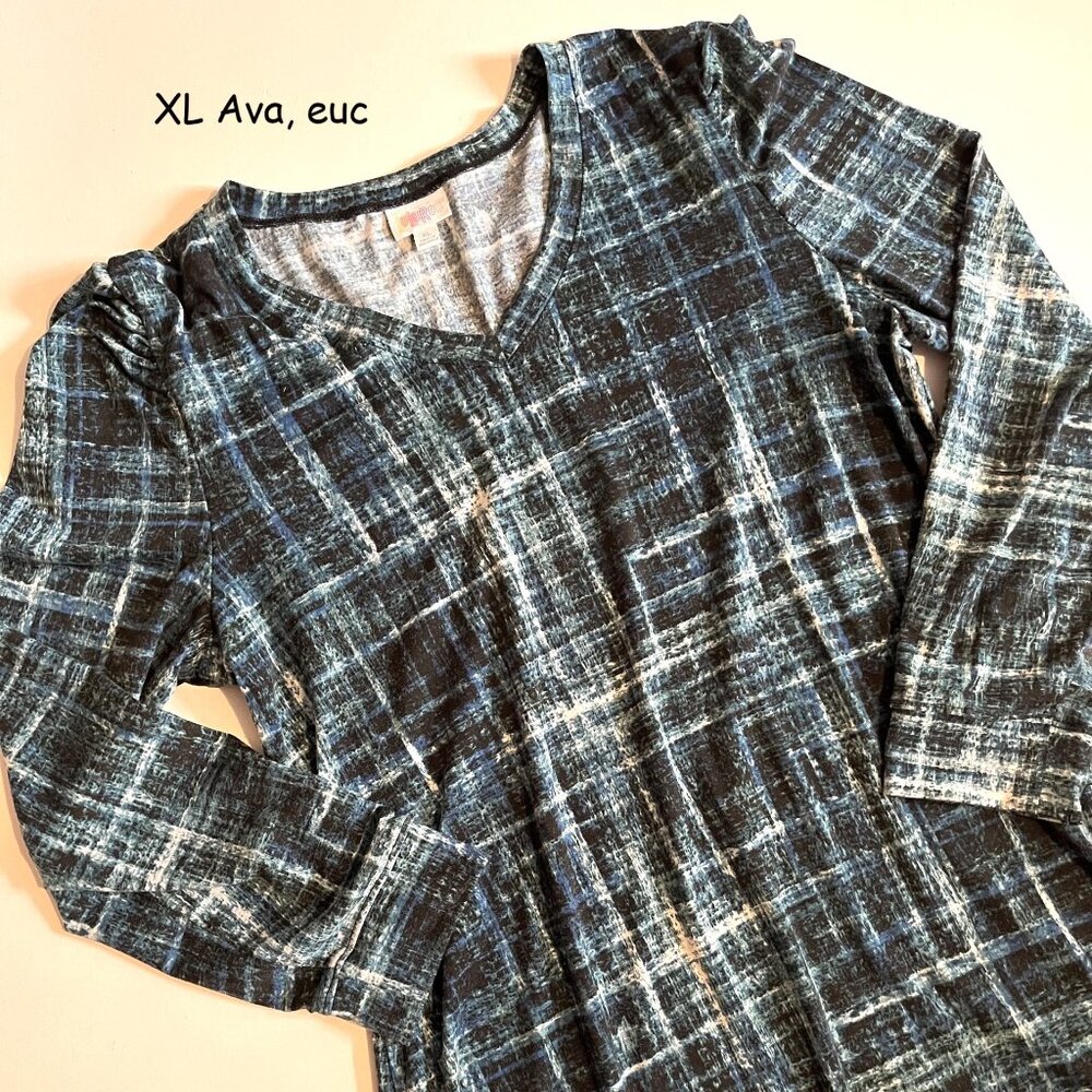 XL Lularoe Ava mutton sleeve dress, blue plaid